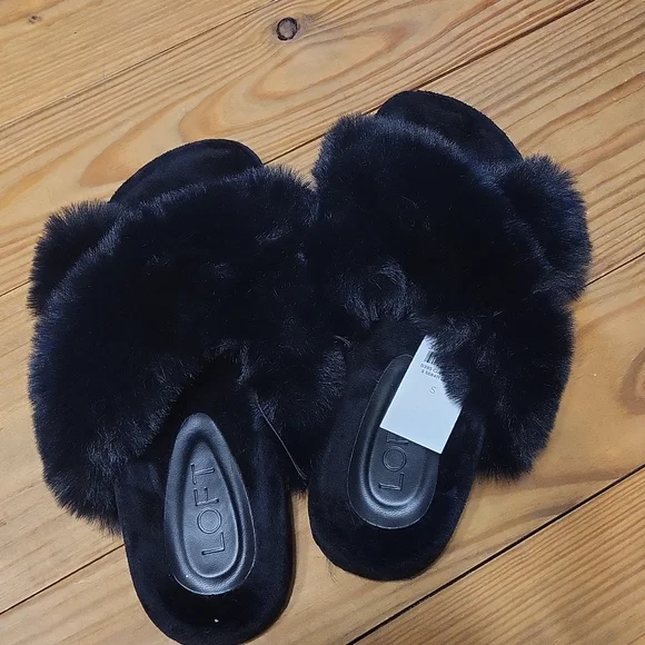 Poshmark Loft Fluffy Slippers Poshmark Faux Fur Slide Slippers Loft